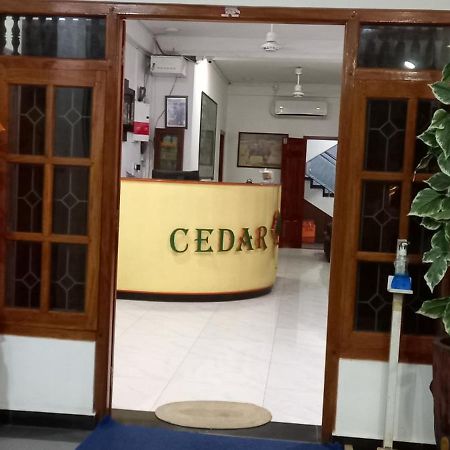 Hotel Cedar Jaffna Exterior foto
