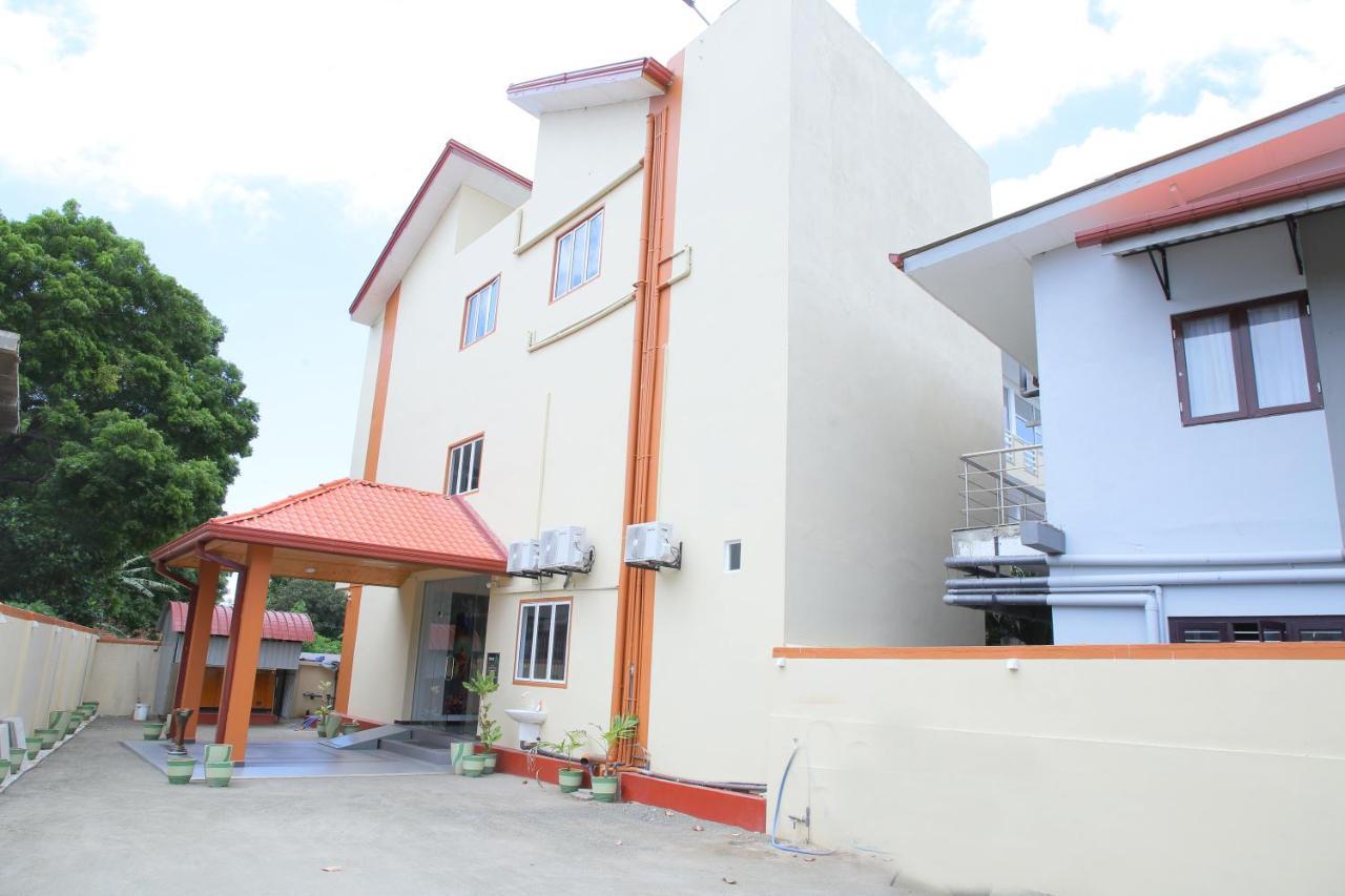 Hotel Cedar Jaffna Exterior foto