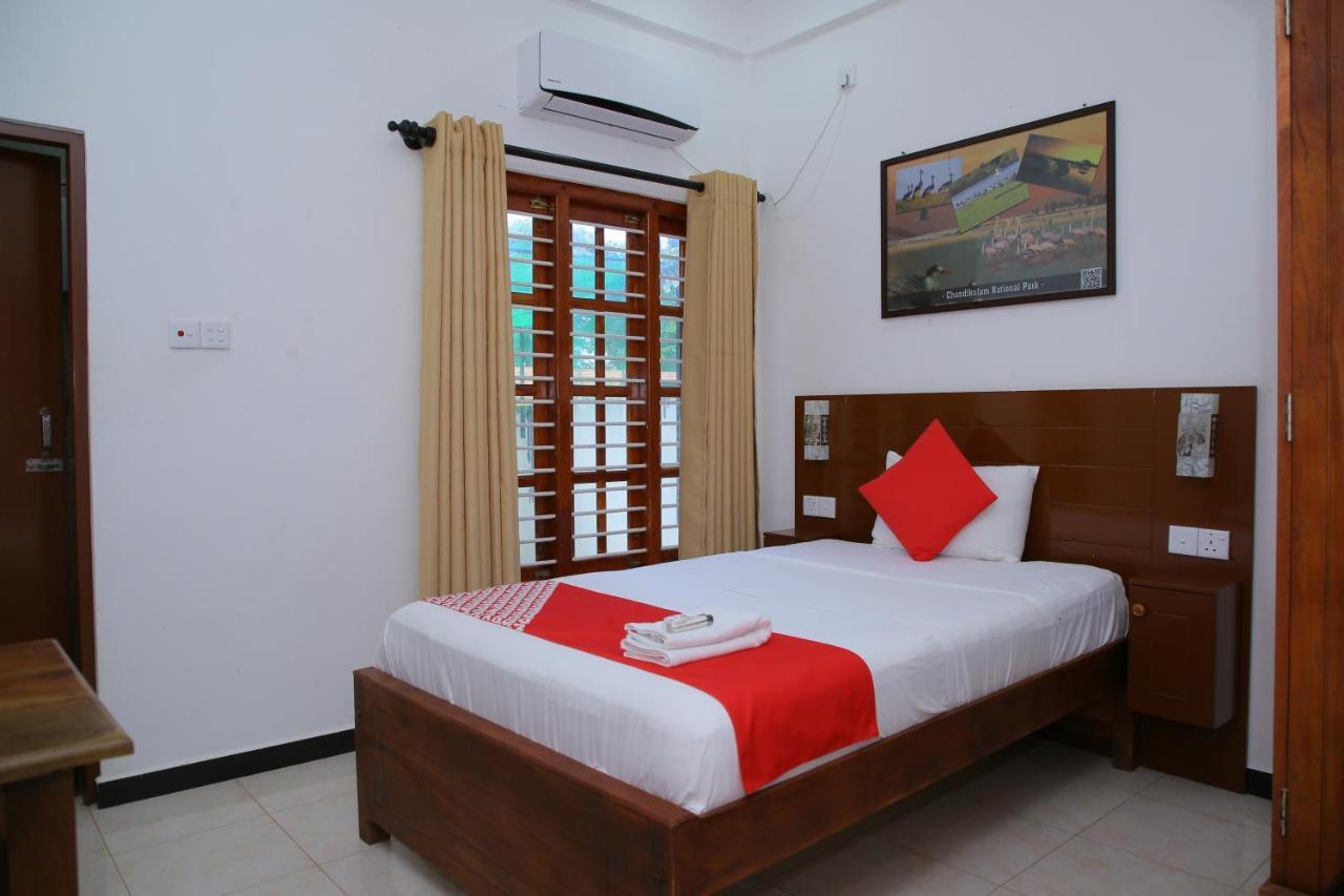 Hotel Cedar Jaffna Exterior foto